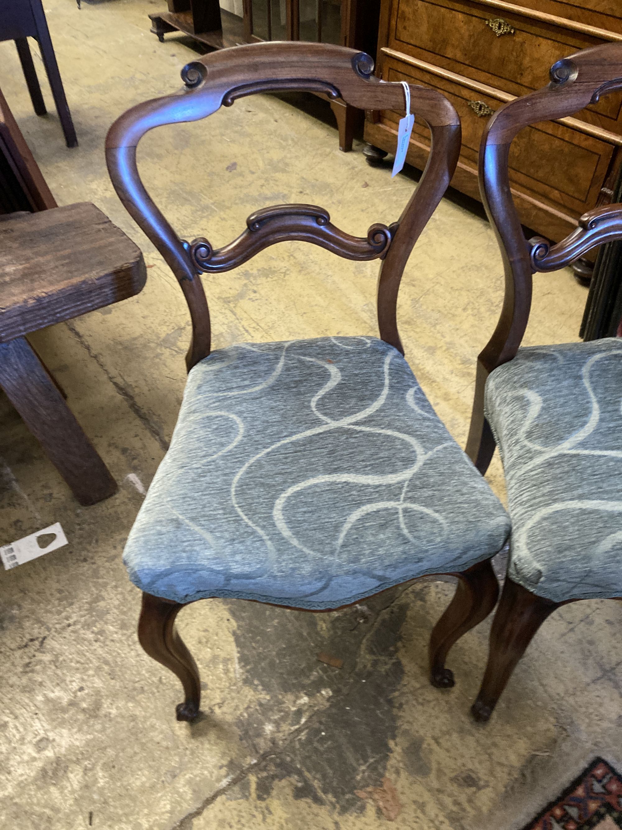 A set of four Victorian cabriole leg dining chairs and a pair of Regency rope-back dining chairs